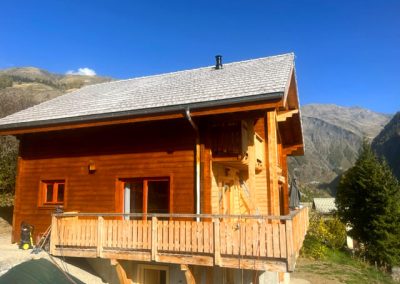 Le chalet avant décapage et saturateur