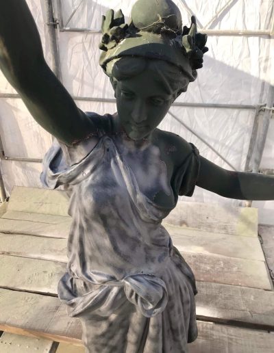 Aerogommage de la statue de Marianne à Vendres