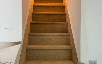 Comment relooker et enlever la peinture d’un escalier en bois