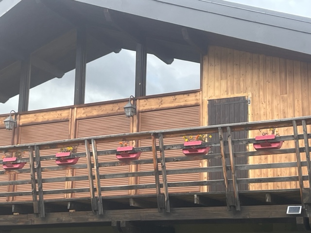 APPLICATION D'UN SATURATEUR POUR BOIS 