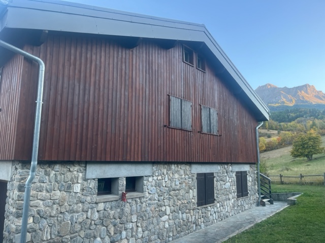 TRAITEMENT DES BOIS AVEC UN SATURATEUR DE CHEZ OBBIA 