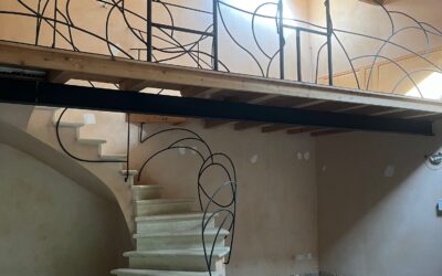 DÉCAPAGE DE POUTRE BOIS À CHÂTEAUNEUF DU PAPE