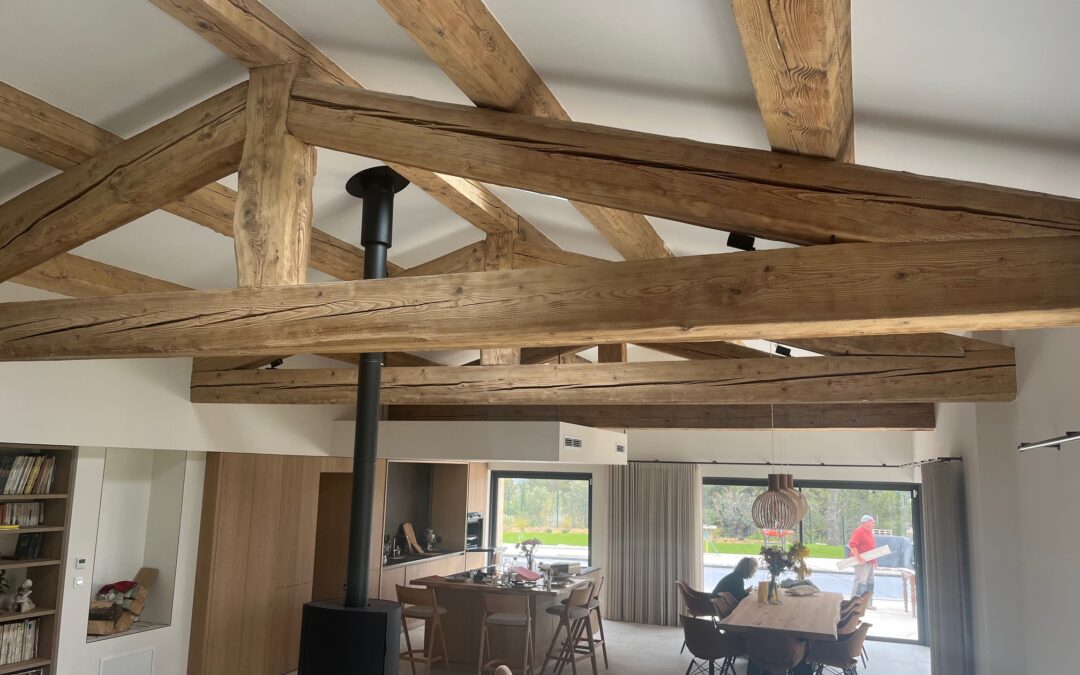 AÉROGOMMAGE DE POUTRE EN BOIS À BORDEAUX