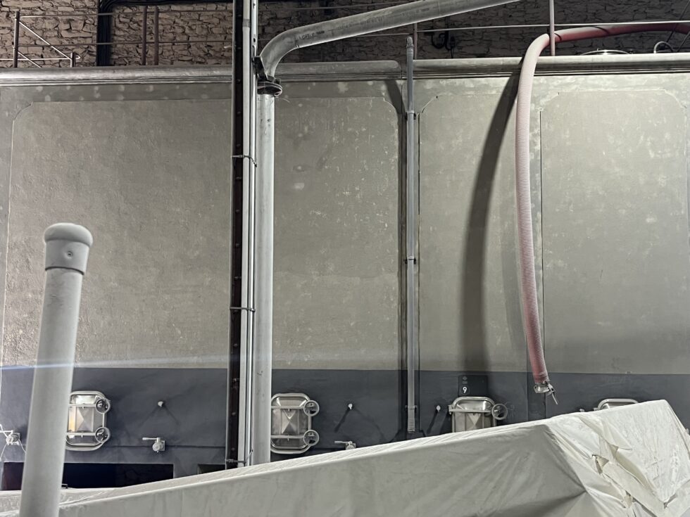 CUVE DÉCAPÉ PAR SABLAGE AU GROS ABRASIF