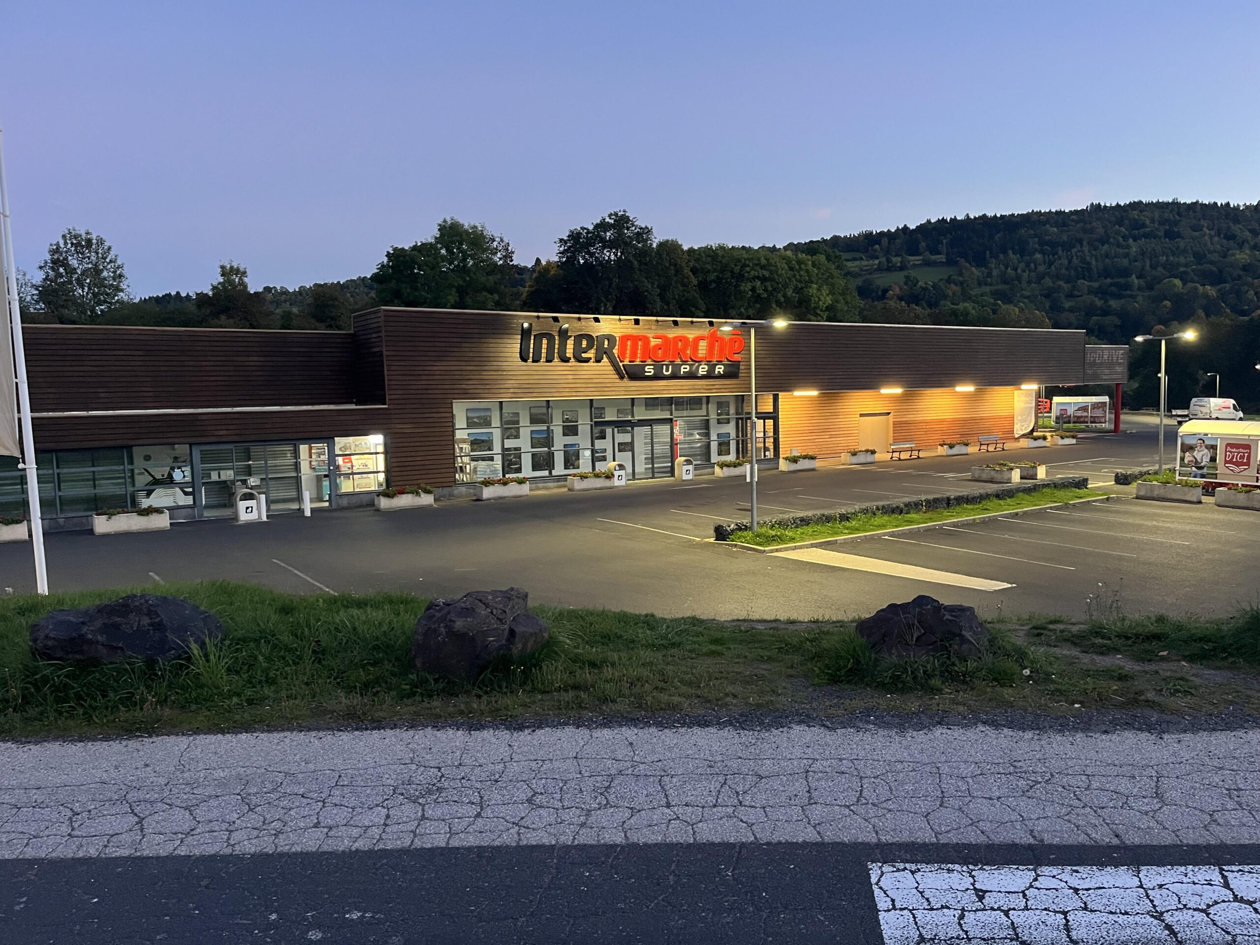 Application d'un saturateur sur bardage bois