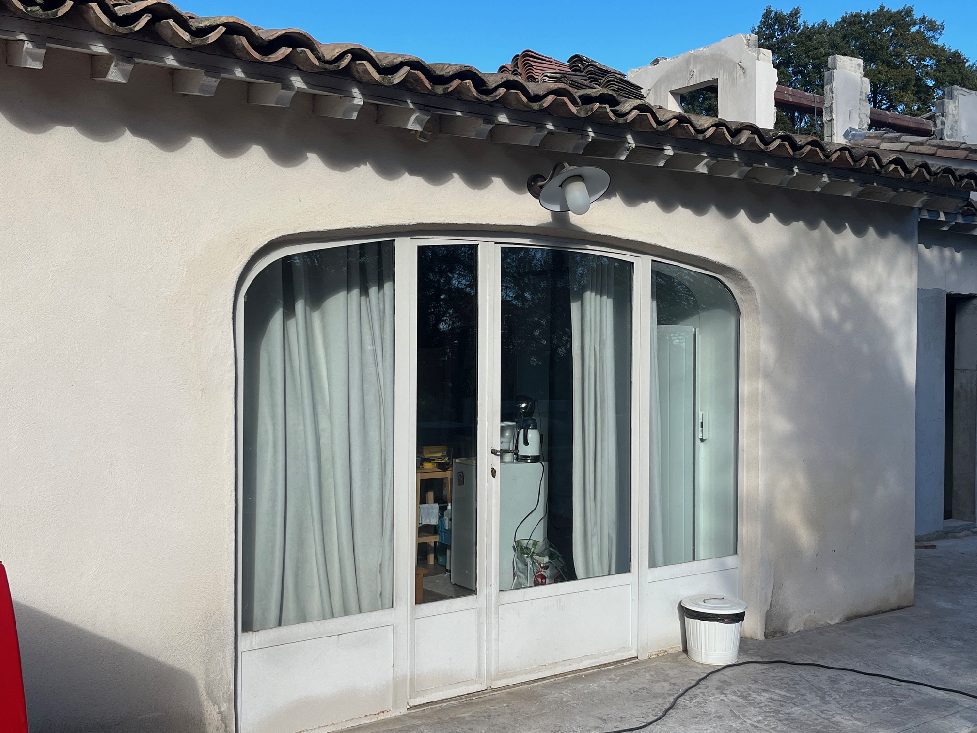 FAÇADE AVANT TRAVAUX DE SABLAGE