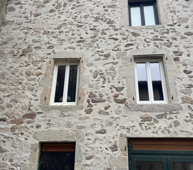 SABLAGE FAÇADE EN PIERRE