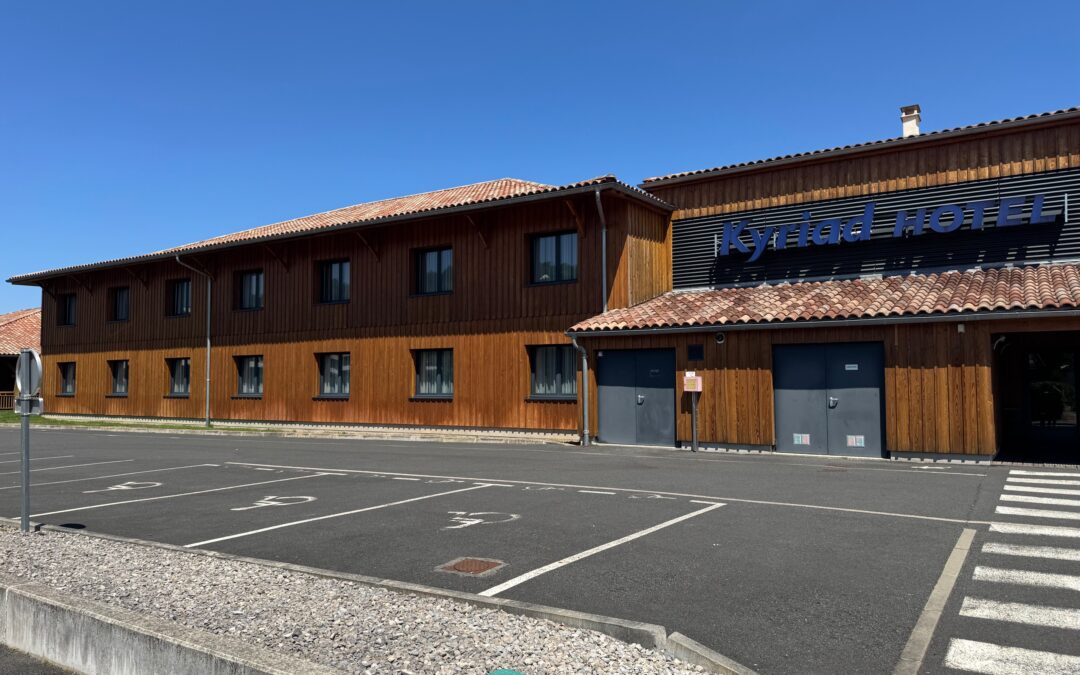 APPLICATION D'UN SATURATEUR POUR BOIS OBBIASAT