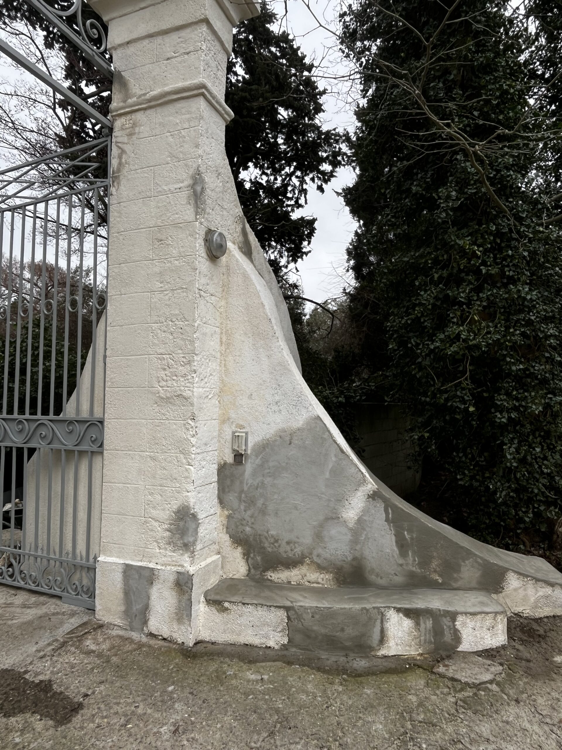 réparation des fissures et pierre avant peinture