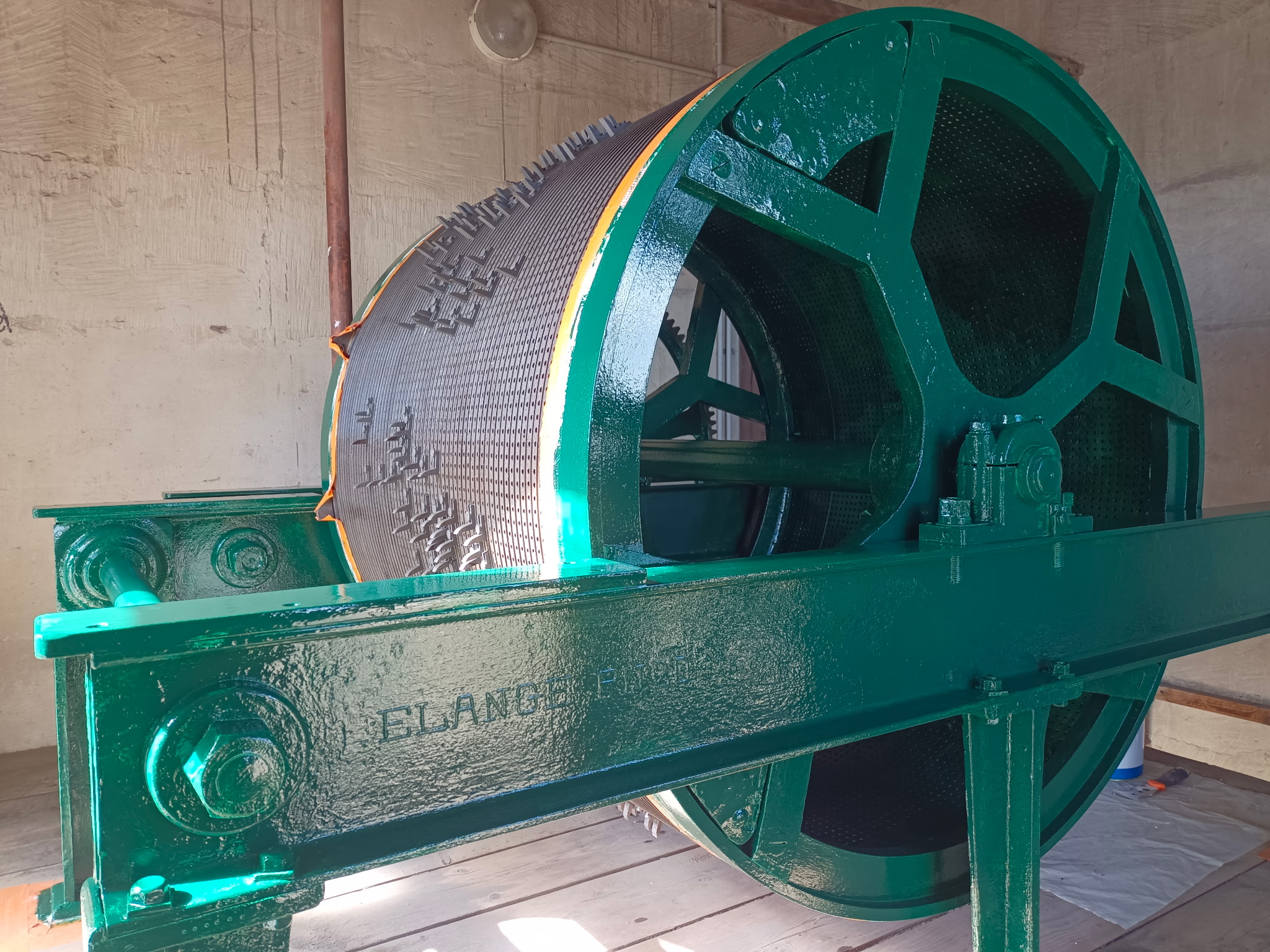 Application de deux couches de finition ral 6005